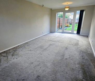 3 Bedroom Semi-Detached House For Rent - Photo 1