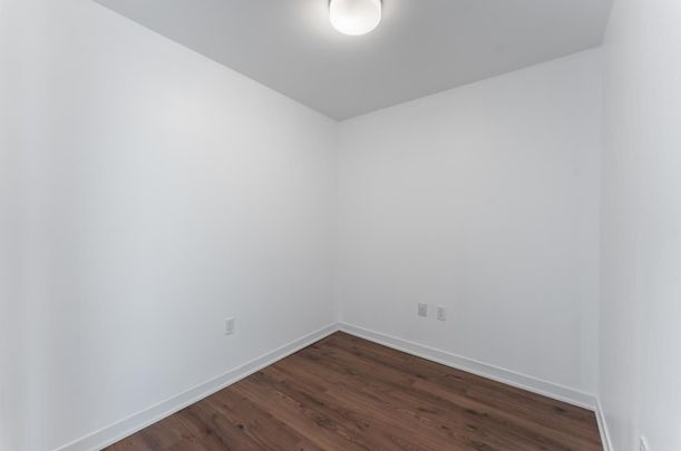 For Lease - 395 Dundas Street Unit# 612, Oakville, Ontario - Photo 1