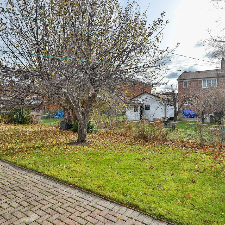 For Lease - 261 Epsom Downs Drive Unit# Lower, Toronto, Ontario - Photo 1