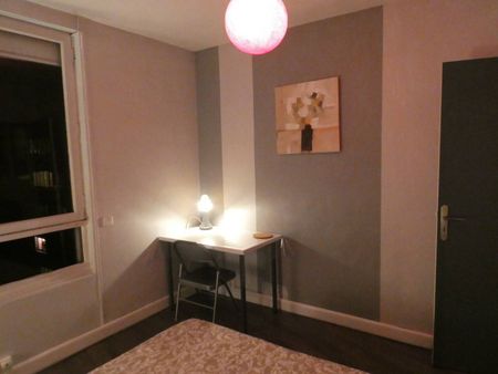 Beau lieu de convivialité entre colocataires - Photo 4