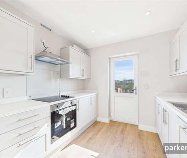 Henley Road, Caversham, Reading, Berkshire, RG4 - Photo 2