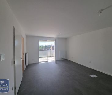 Location Appartement 2 pièces 41m² VALENCIENNES 59300 - Photo 2