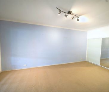 Spacious Home with Pool! - Photo 2