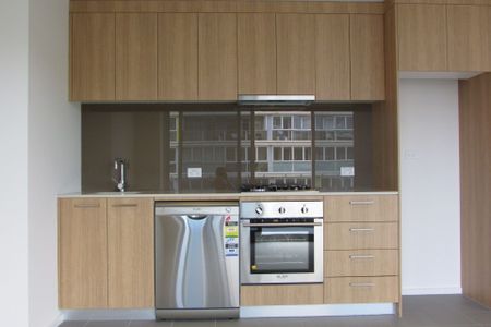 Stunning apartment in a Great Location! - Photo 5