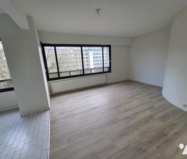 LILLE- SQUARE FOCH - STUDIO dE 26 M2 AVEC GARAGE - Photo 6