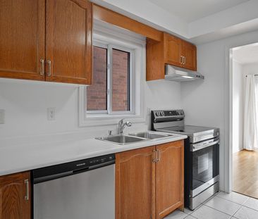 For Lease - 605 Skinner Avenue, Newmarket, Ontario - Photo 5