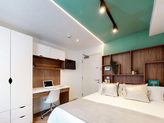 Studio to rent - Photo 1