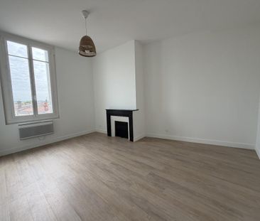 Location Appartement 2 pièces 48m² BORDEAUX 33800 - Photo 1