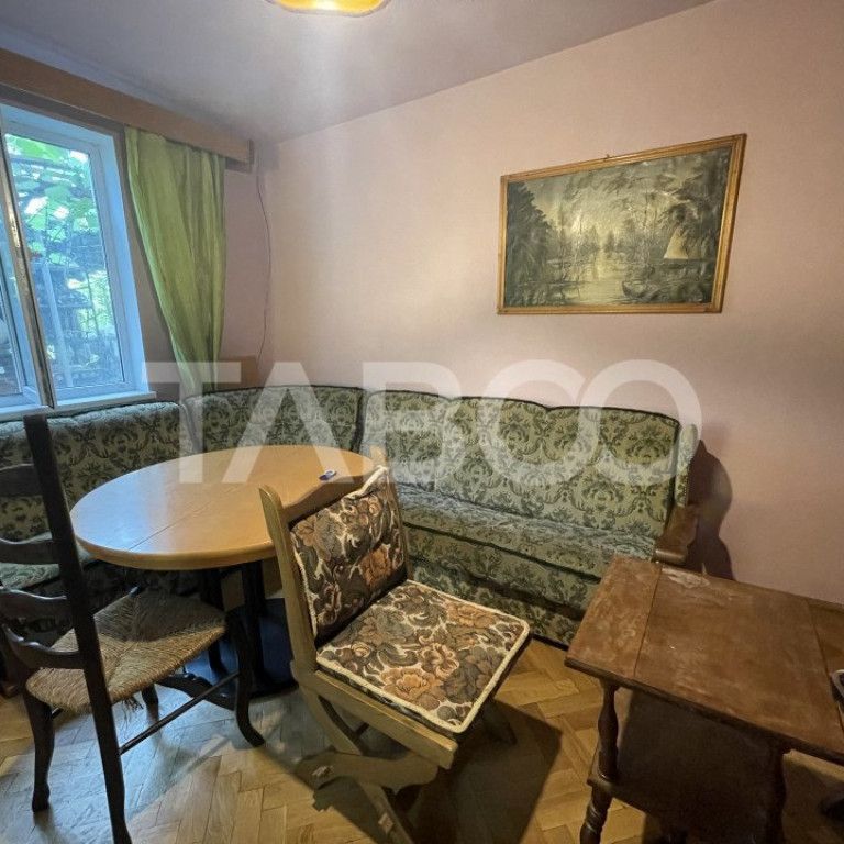 Casa 5 camere 4 bai 250 mpu mobilata utilata terasa Cetate A - Fotografie 1