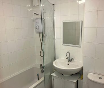 2 bedroom maisonette to rent - Photo 6