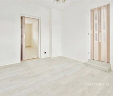 Menší byt 2+1 (38 m - Photo 3