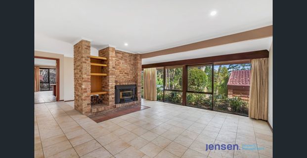 Spacious 4-Bed Family Home in Quiet Glenhaven Street - Photo 1
