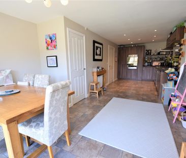 St. Lucia Crescent, Bristol - Photo 6