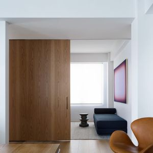 ELEGANT APARTMENT IN PRESTIGIOUS DARLING POINT, OFFERED FULLY FURNISHED - Photo 2