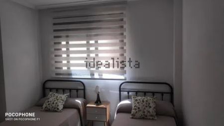 Alquiler de piso en Calle Cristo Resucitado, 6 bloque h - Photo 3