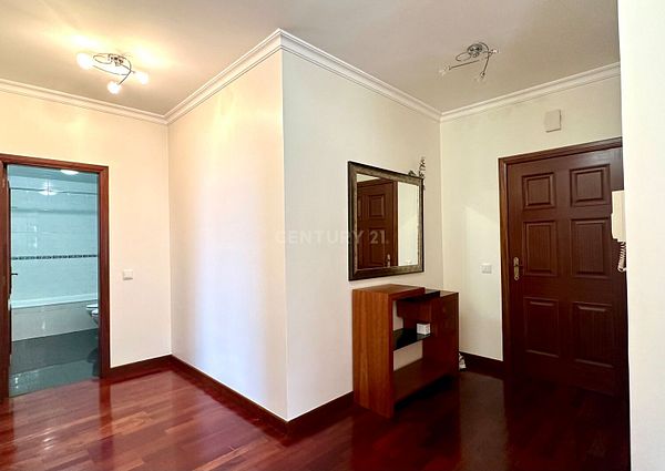 Apartamento T2 - Arrendamento