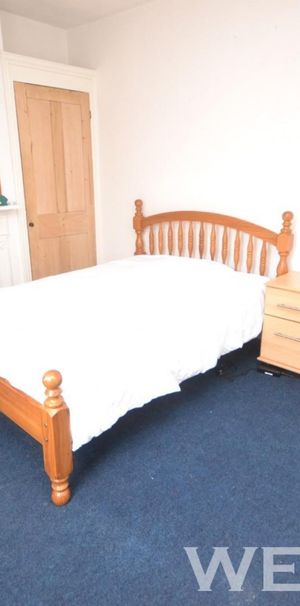 1 bedroom Flat To Let - Photo 1