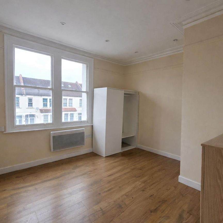 96 Beulah Road, Thornton Heath CR7, London - Photo 1