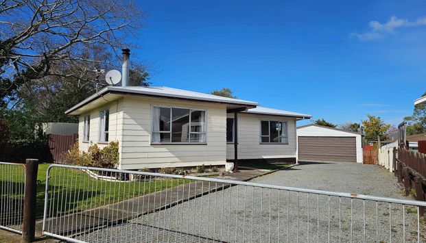 MONTGOMERY CRES, MASTERTON, 3 BDRMS - $510pw - Photo 1