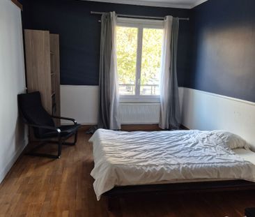 Location Appartement 3 pièces 76m² - Photo 5