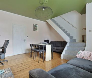 2 bedroom Terraced House to rent in Wingrove Terrace, Springwell Vi... - Photo 6