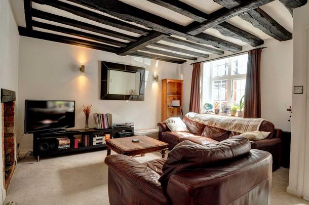 3 bedroom terraced house to rent - Photo 1