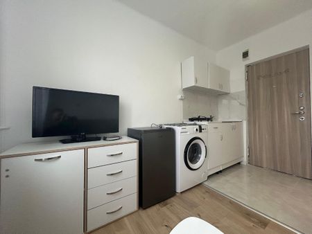 Camera de camin cu baie si bucatarie! - Fotografie 4