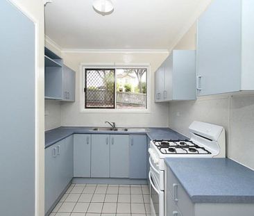 Family Home at Mansfield State College Catchment! - Photo 1