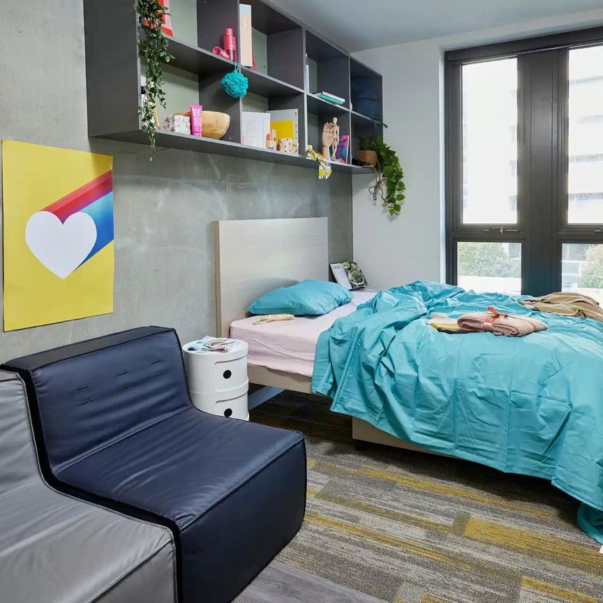 Signature Plus Studio, Double Bed - Photo 1
