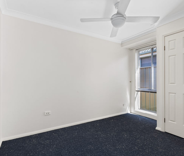 SPACIOUS WELL-MAINTAINED HOME IN GREAT LOCATION - Photo 5