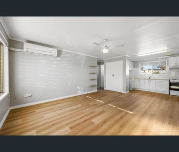 1/4 Denyer St, Wilsonton, Qld 4350 - Photo 6
