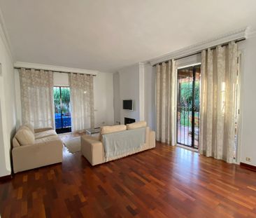 Detached Villa in Marbella - Photo 5