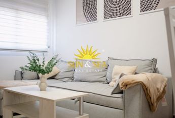 TWO-BEDROOM APARTMENT – TORREVIEJA