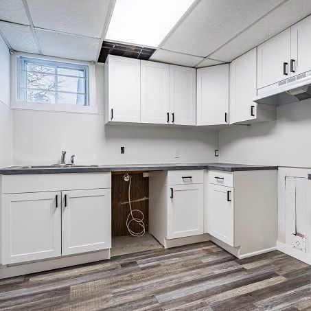 For Lease - 68 Rymal Road, Hamilton, Ontario - Photo 1