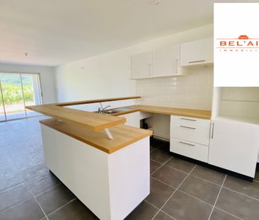 Location Appartement 5 pièces 121m² LE VAUCLIN 97280 - Photo 4