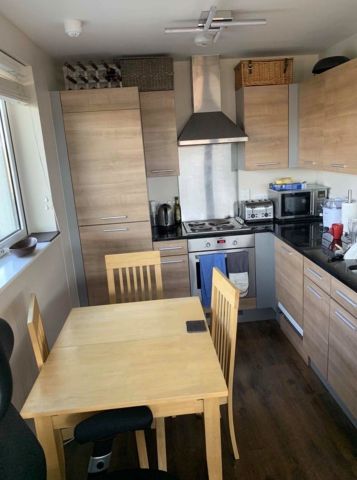 Room in a Shared Flat, Tarves Way, SE10 - Photo 3