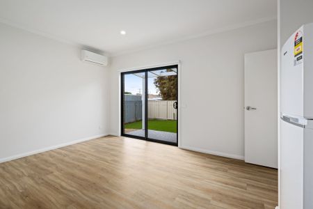 1-9/8 Donelly Avenue, West Wodonga - Photo 4