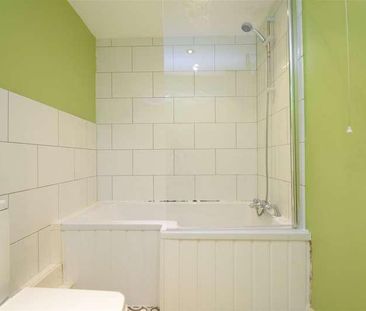 College Grove View, Wakefield, WF1 - Photo 5