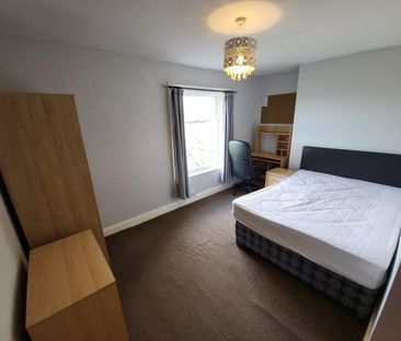 4 bedroom house, 2 en-suites - Photo 6