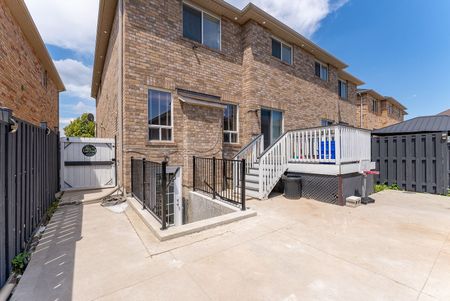 For Lease - 67 Commodore Drive Unit# Bsmt, Brampton, Ontario - Photo 3