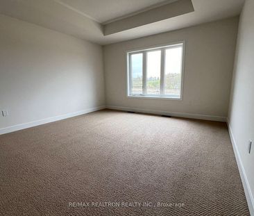 For Lease - 49 Kenneth Rogers Crescent, East Gwillimbury, Ontario - Photo 6