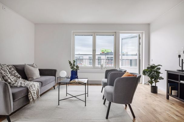 Skäcklingevägen, Tumba - Foto 1