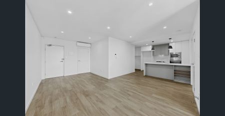 Luxurious 1 Bedroom Rental Unit in Merrylands - Modern Design and Convenient Location - Photo 3