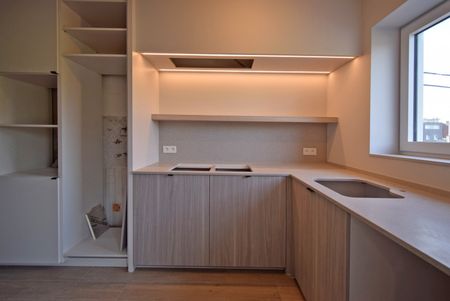 VOLLEDIG GERENOVEERD APPARTEMENT MET GARAGE - Photo 4