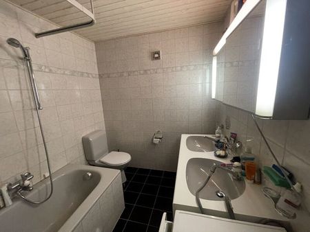 3½-ROOM APARTMENT IN BIEL/BIENNE (BE), FURNISHED, TEMPORARY RENTAL - Foto 3