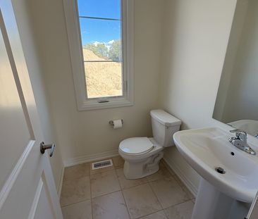 For Lease - 474 Provident Way Unit# 11, Hamilton, Ontario - Photo 3