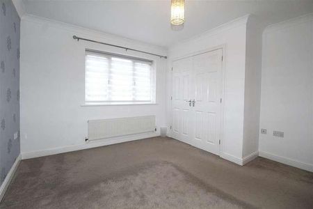 Friern Close, Cheshunt, EN7 - Photo 4