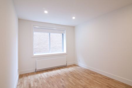 4390 Grand Boulevard - Photo 5