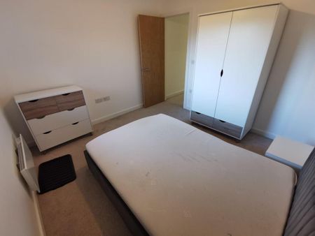 2 bedroom apartment to rent - Photo 2