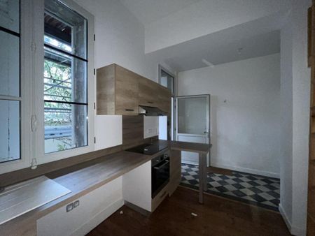 Location Appartement 1 pièce 21m² BORDEAUX 33000 - Photo 5